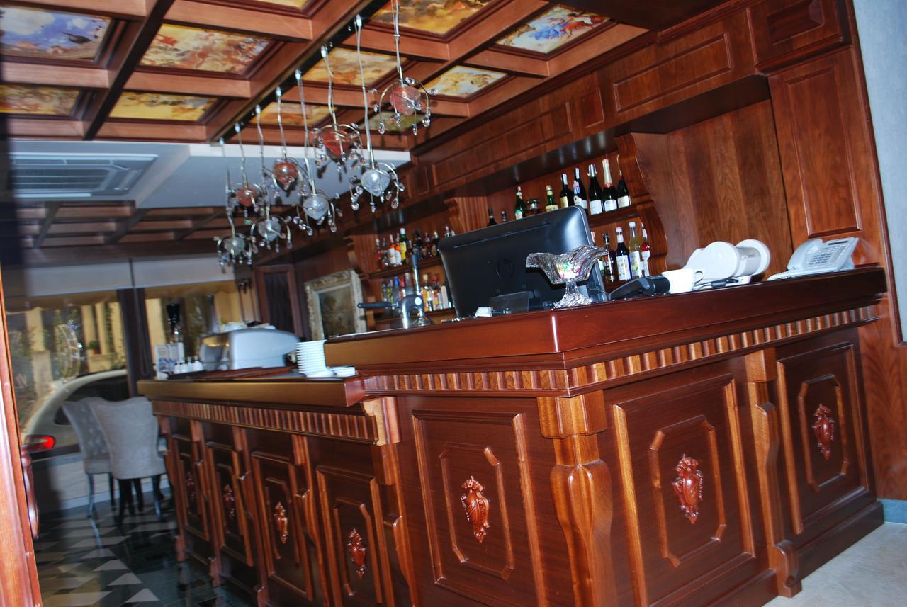Hotel Vila Sigal Korcza Zewnętrze zdjęcie
