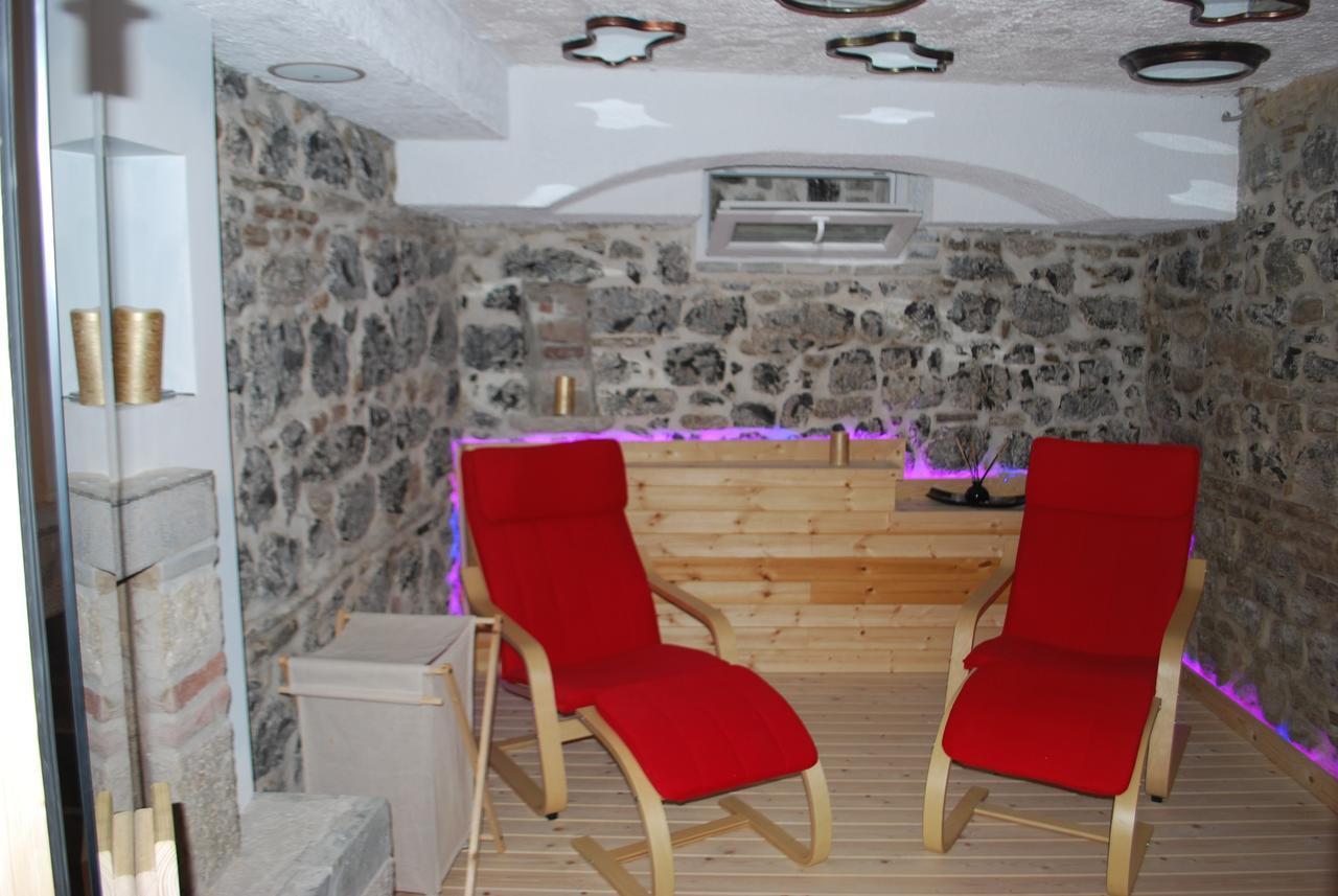 Hotel Vila Sigal Korcza Zewnętrze zdjęcie