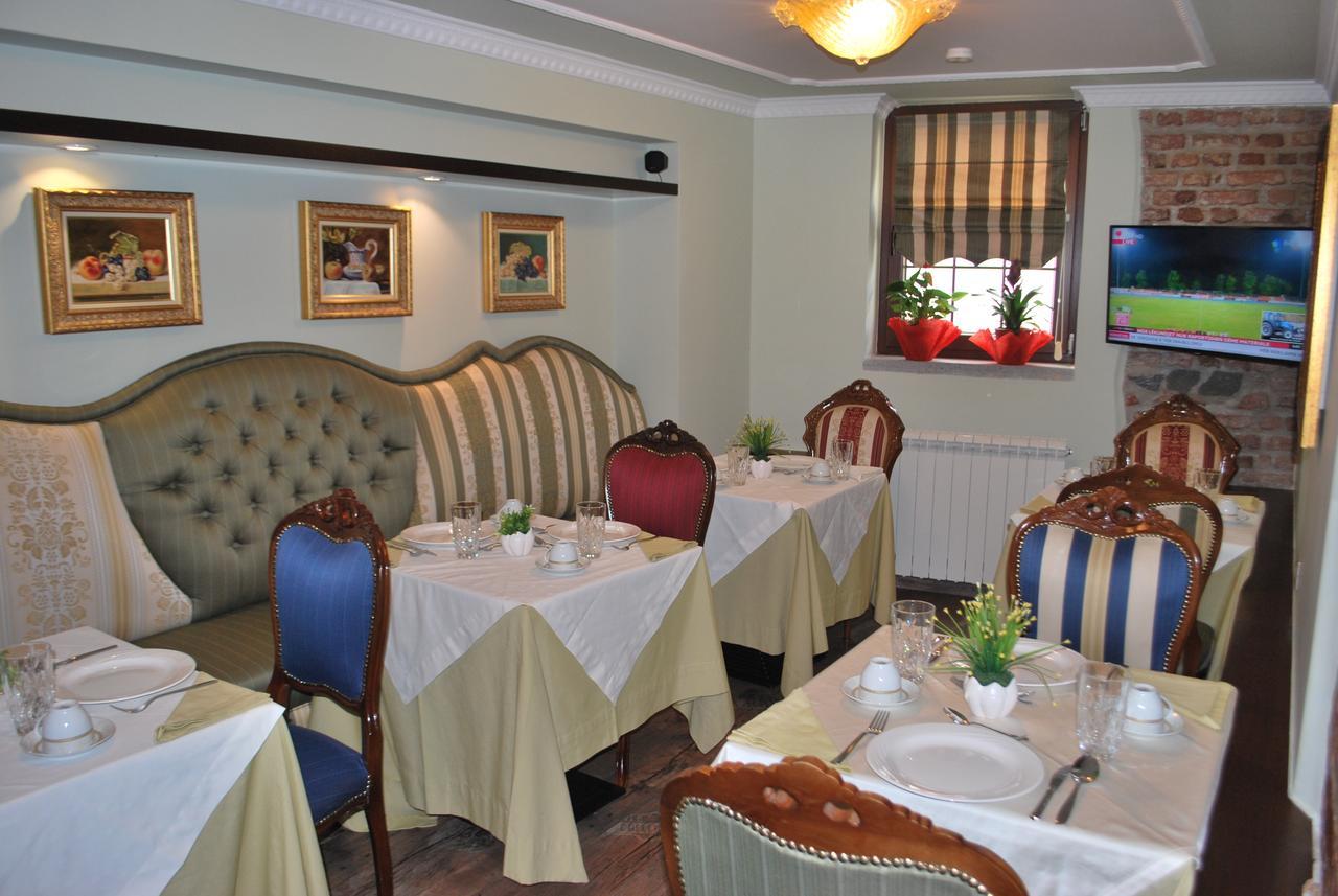 Hotel Vila Sigal Korcza Zewnętrze zdjęcie