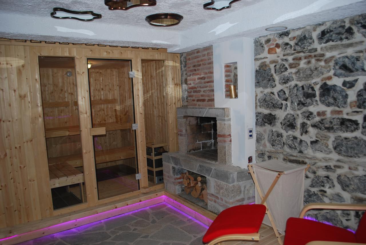 Hotel Vila Sigal Korcza Zewnętrze zdjęcie